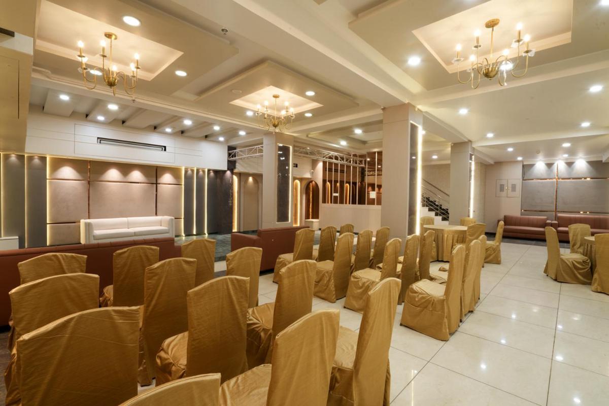 Hotel Square 36 Kota  Exterior photo